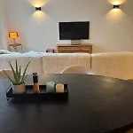 Appartement Own Terrace - Own Frontdoor - 2 65qm